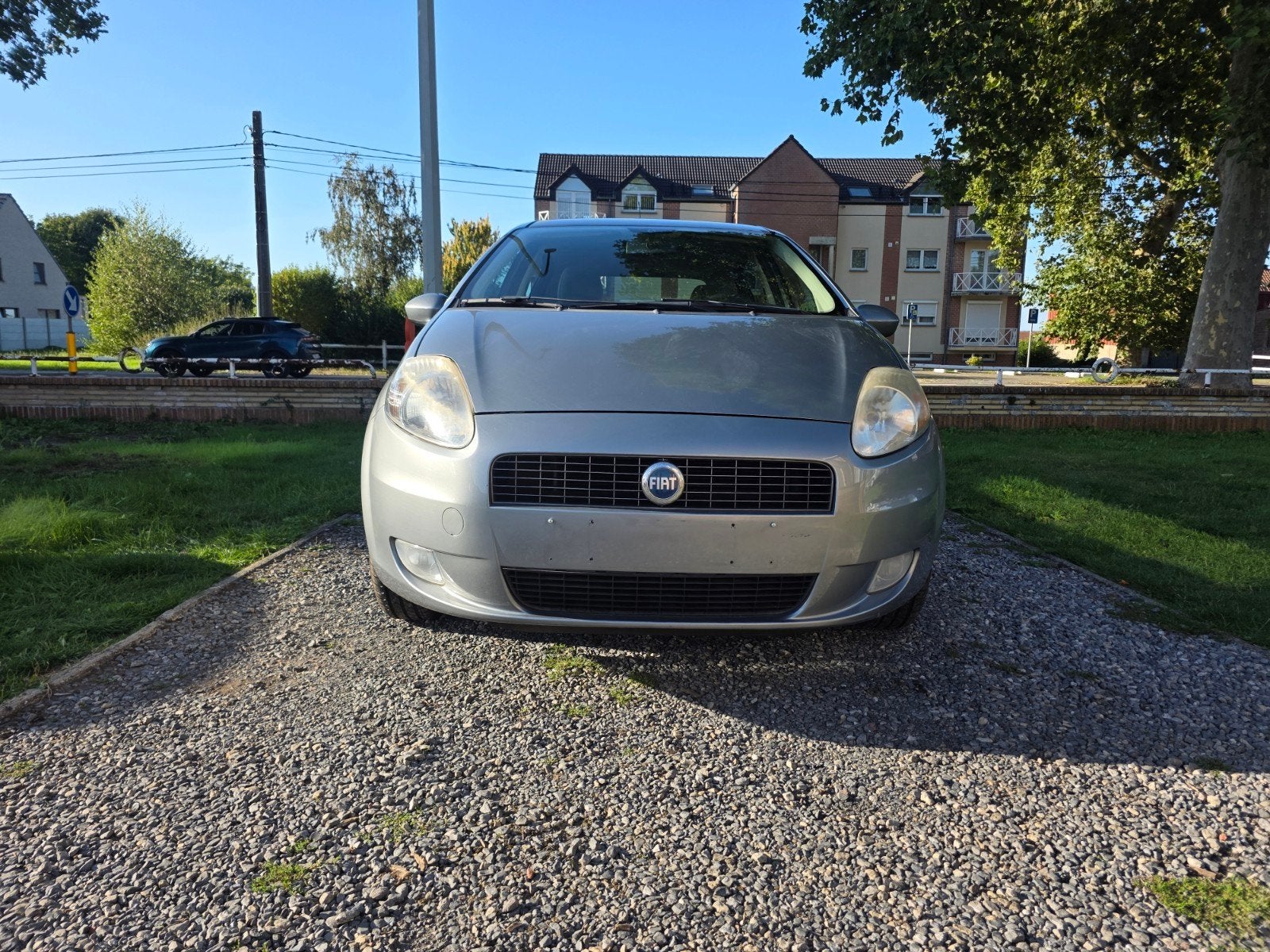 Fiat punto 1.2 essence pret a immatriculer, Entreprise, Achat