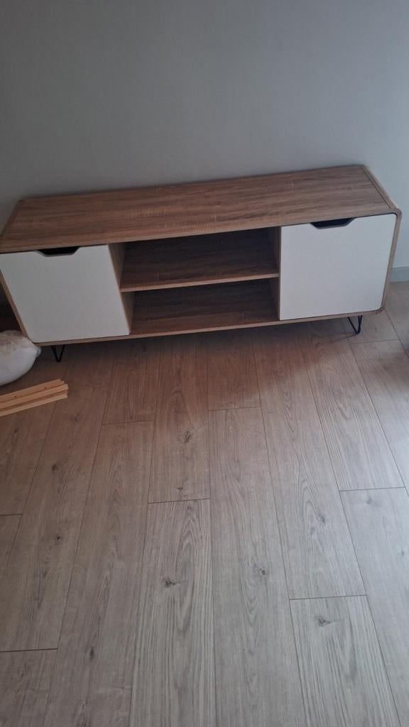 Meuble tv moderne, Enlèvement