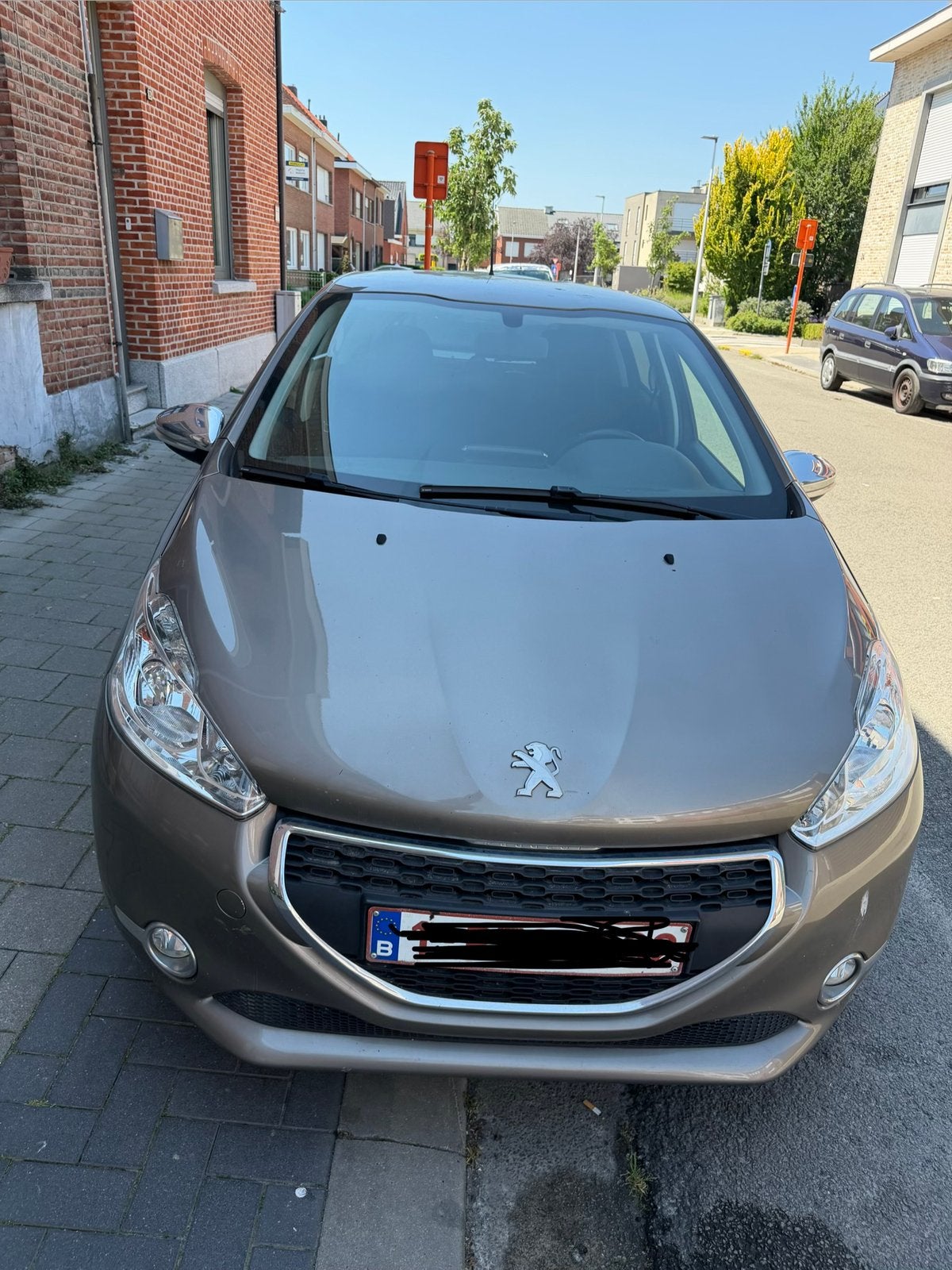 Peugeot 208 - 1.2 Essence, Achat, Euro 6, Boîte manuelle, 5 portes
