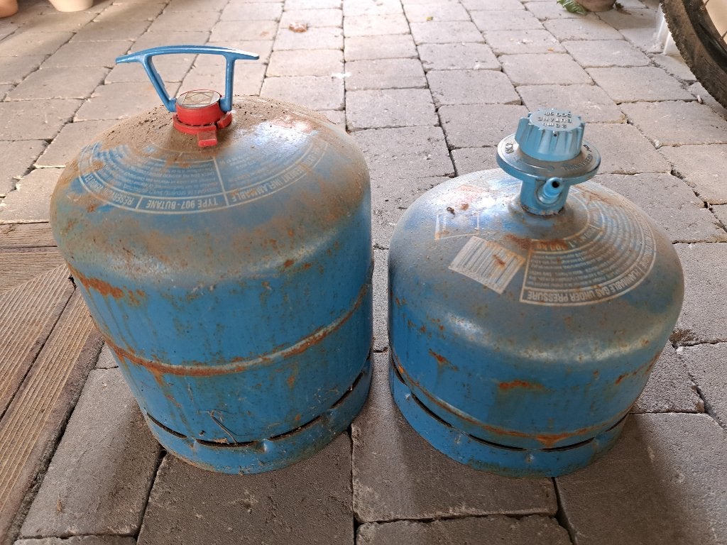2 bonbones de gaz campingaz, Enlèvement, Utilisé