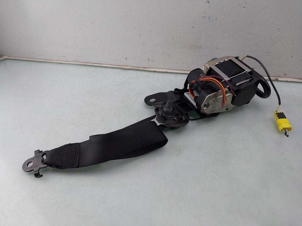 CEINTURE DE SECURITE AVANT DROIT BMW X5 (F15), Utilisé, BMW, Petuelring 130
80809  München, DE, Bayerische Motoren Werke AG