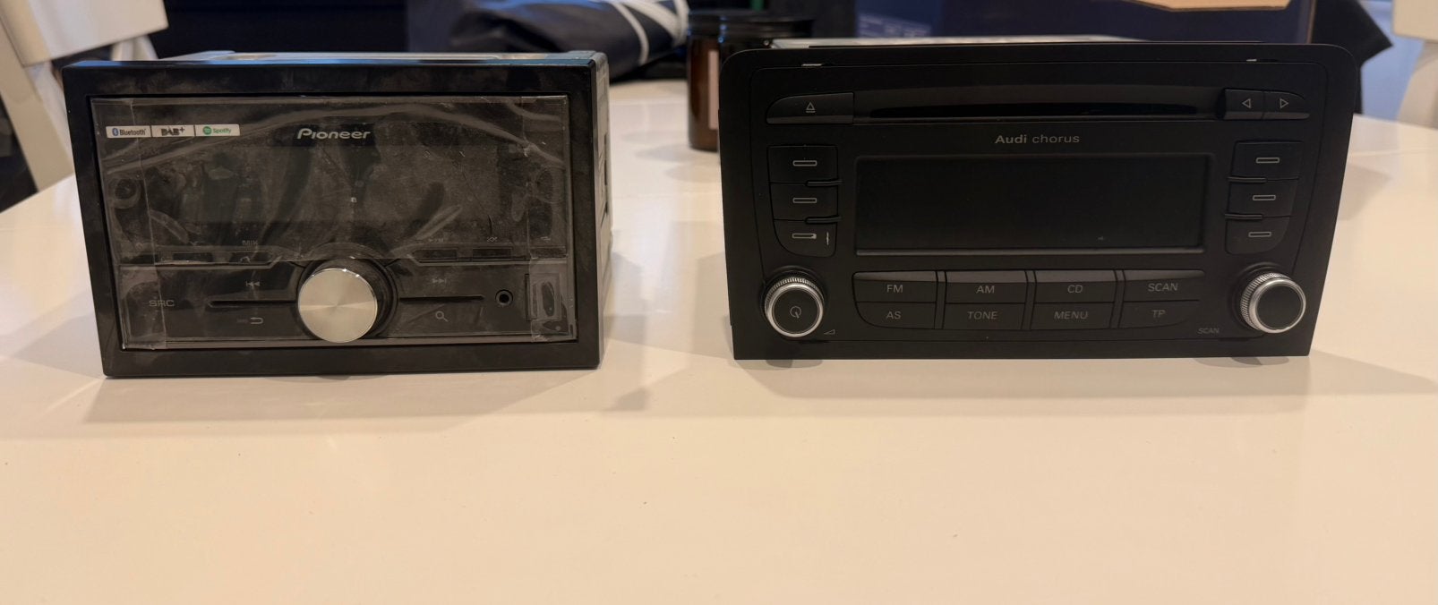 Autoradio a vendre 100€ pour les deux, Ophalen
