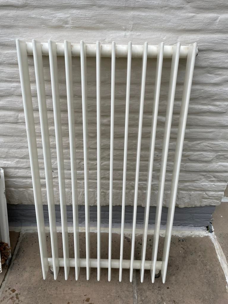 Chauffage radiator Vasco 95x55cm, Enlèvement, Moins de 60 cm, Radiateur, 80 cm ou plus