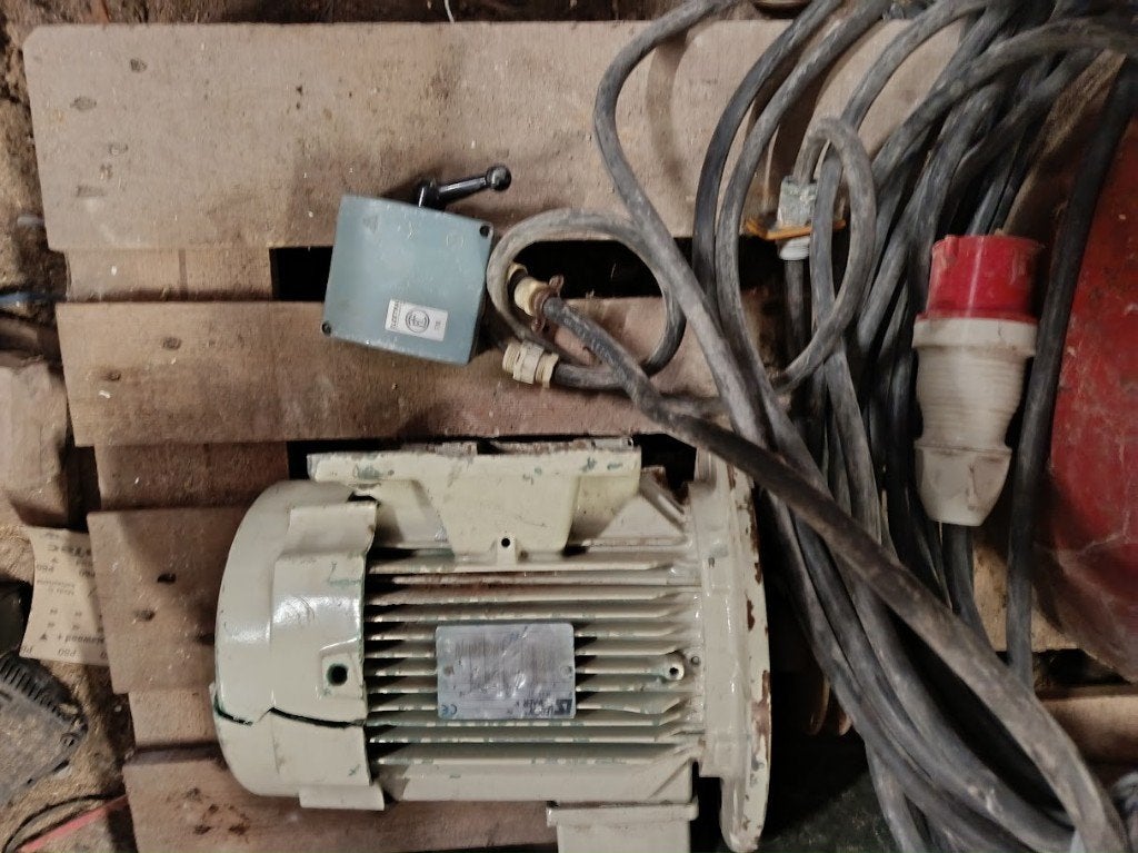 3-fase motor Leroy-Somer, Enlèvement, Utilisé, Moteur électrique, 1400 à 1800 tpm