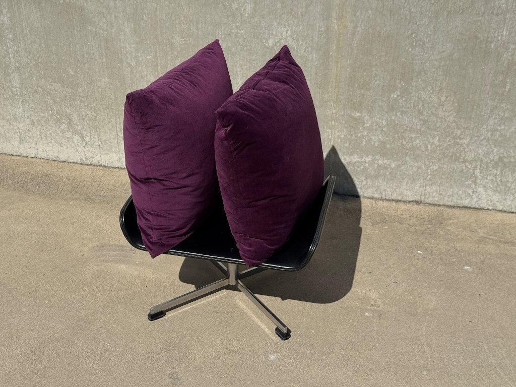 1 of 2 DESIGN kussens FLUWEEL | FLEXFORM | 55 X55 CM | DONS, Overige merken, Paars, Vierkant, Ophalen of Verzenden