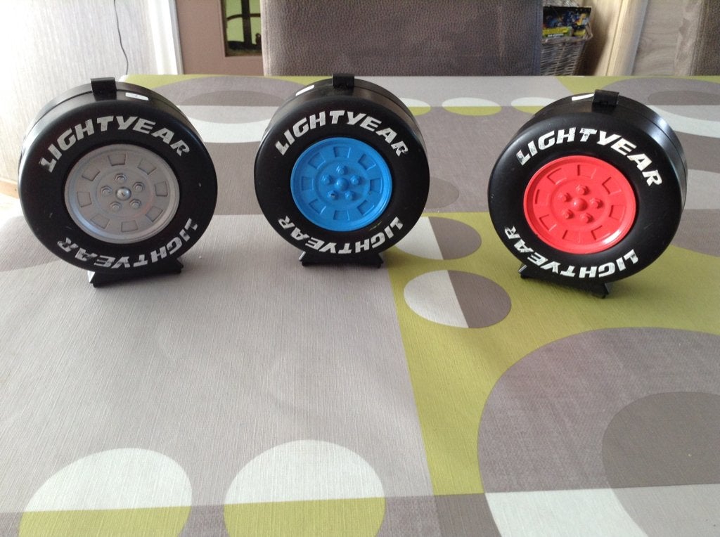 Disney-Pixar Cars plastic opbergdoosjes, Kinderen en Baby's, Speelgoed |Speelgoedvoertuigen, Ophalen of Verzenden, Gebruikt