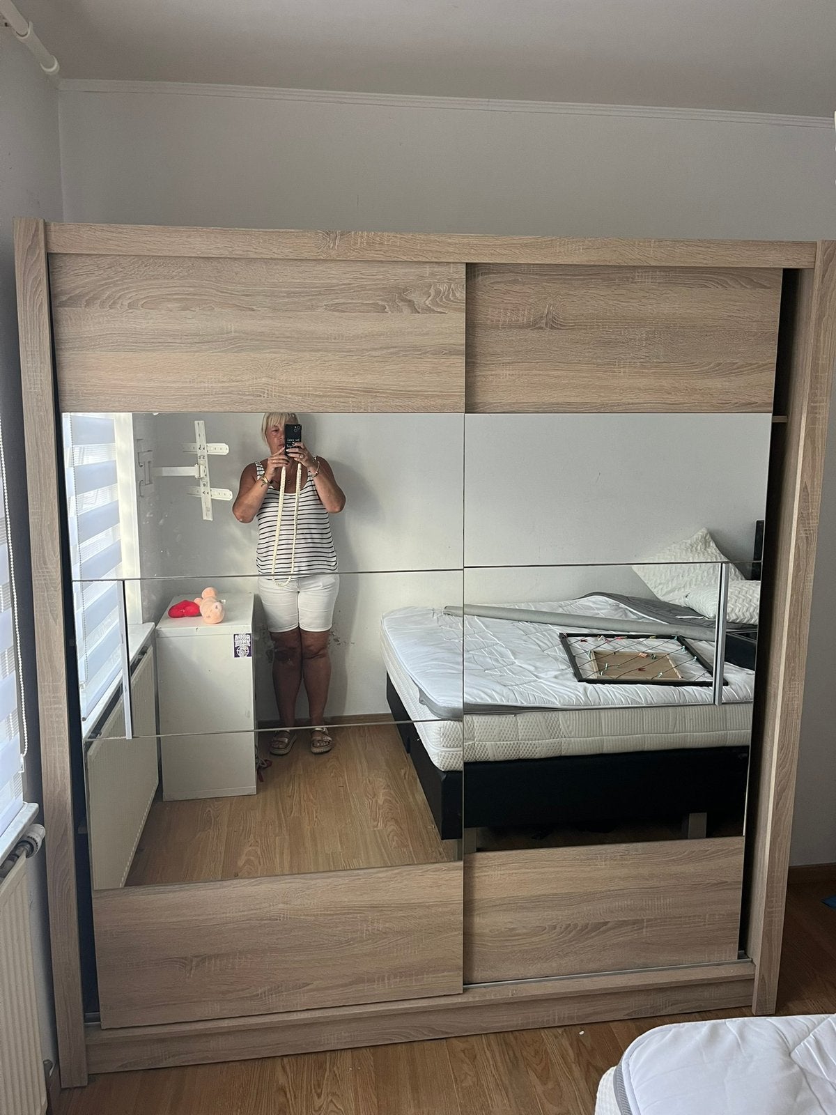 Kleerkast, schuifdeuren van Planet Meubles, Huis en Inrichting, Ophalen, Met deur(en), Gebruikt, 200 cm of meer