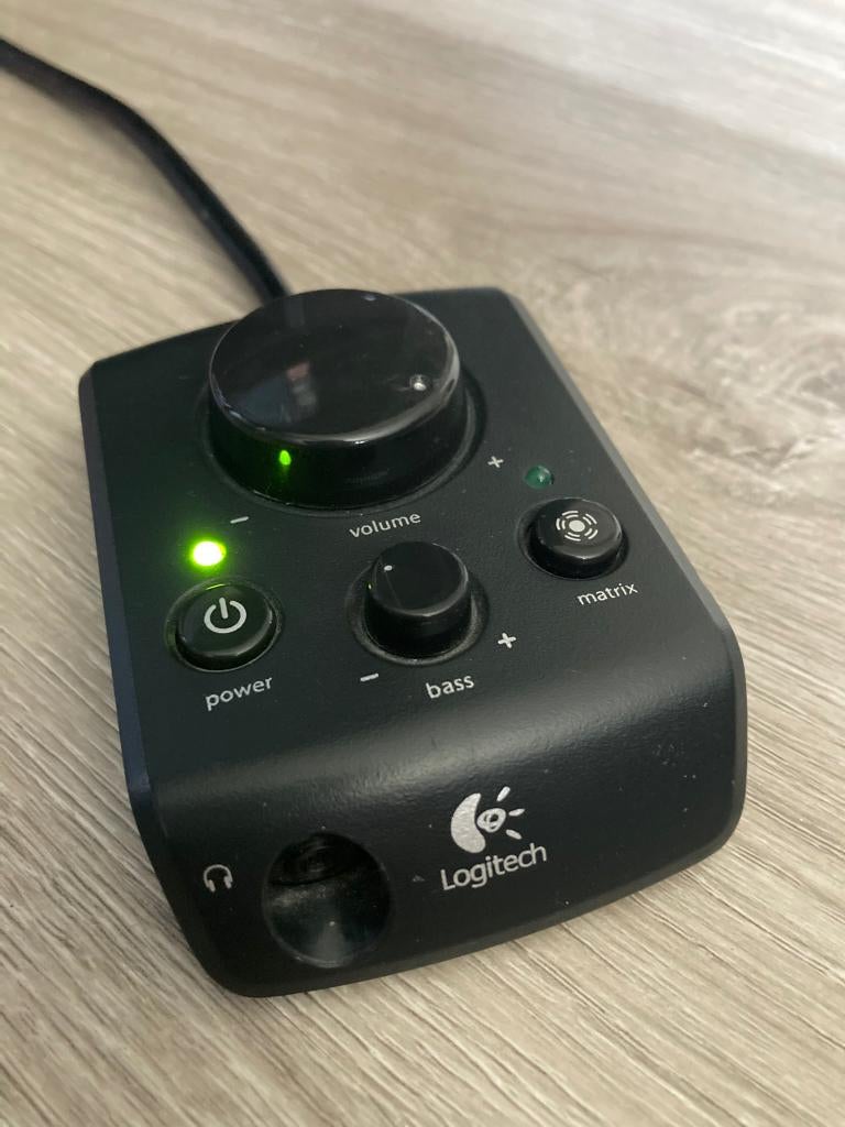 Logitech X-540 5.1 Speakersysteem, Computers en Software, Pc speakers, Ophalen, Zo goed als nieuw, Audiokanaal 5.1, Logitech