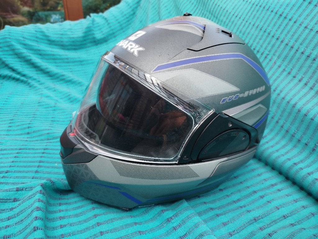 Shark evo es yari, Motos, Seconde main, Shark, Enlèvement, Casque système
