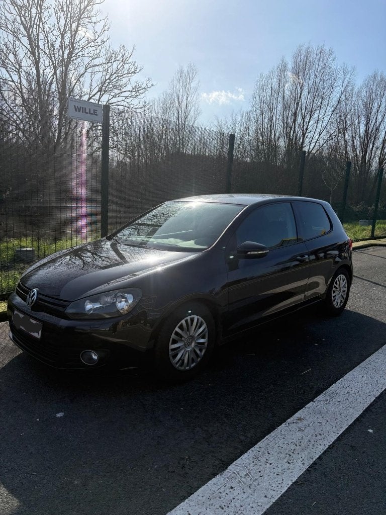 VW Golf 6 1.2 Benzine EXPORT, Autos, Achat, Boîte manuelle, Noir, Tissu