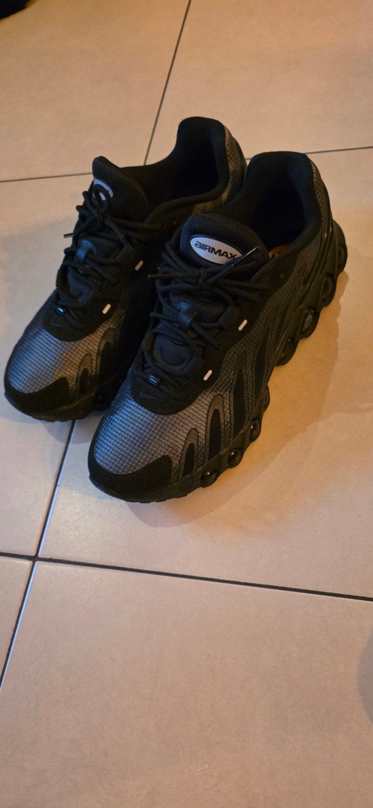 Air max, Ophalen