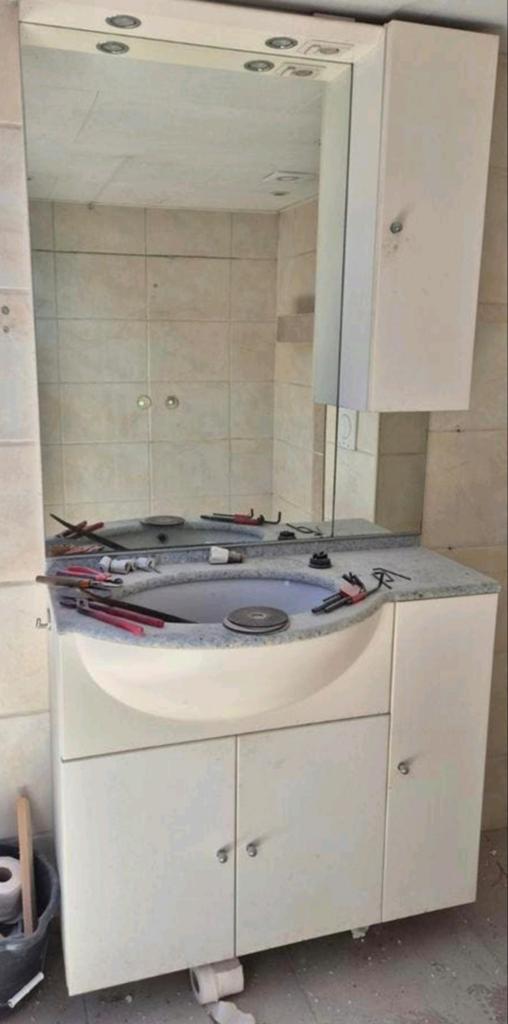 Lavabo wastafel is al gedemonteren, Doe-het-zelf en Bouw, Ophalen