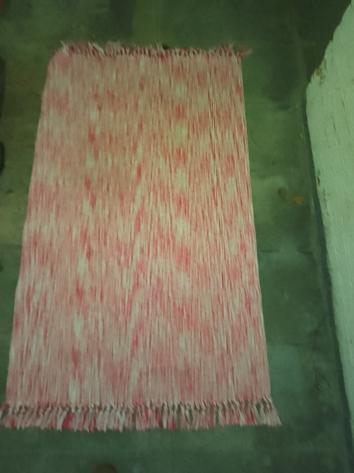 tapijtje, Maison & Meubles, Rouge, 100 à 150 cm, Enlèvement, Utilisé