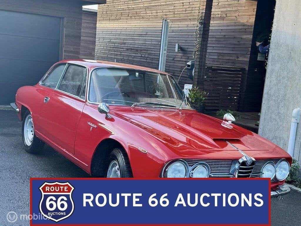Alfa Romeo 2600 Sprint | 1965 | Route 66 Auctions, Autos, Achat, Entreprise, Boîte manuelle, Autre carrosserie