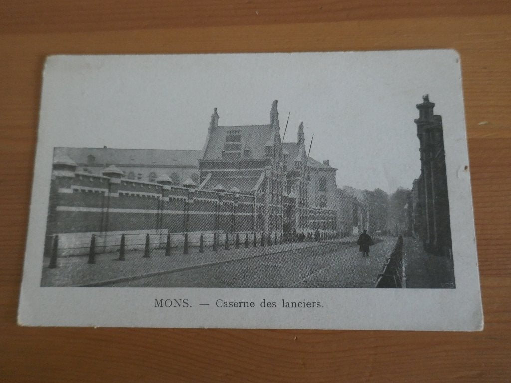 mons caserne de lanciers, Verzamelen, Postkaarten | België, Verzenden, Ongelopen, Henegouwen
