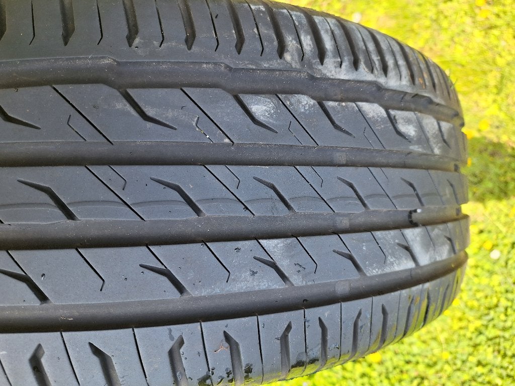 4 Autobanden 225/25 R19, Auto-onderdelen, Banden en Velgen, Ophalen, Band(en), Personenwagen, 225 mm