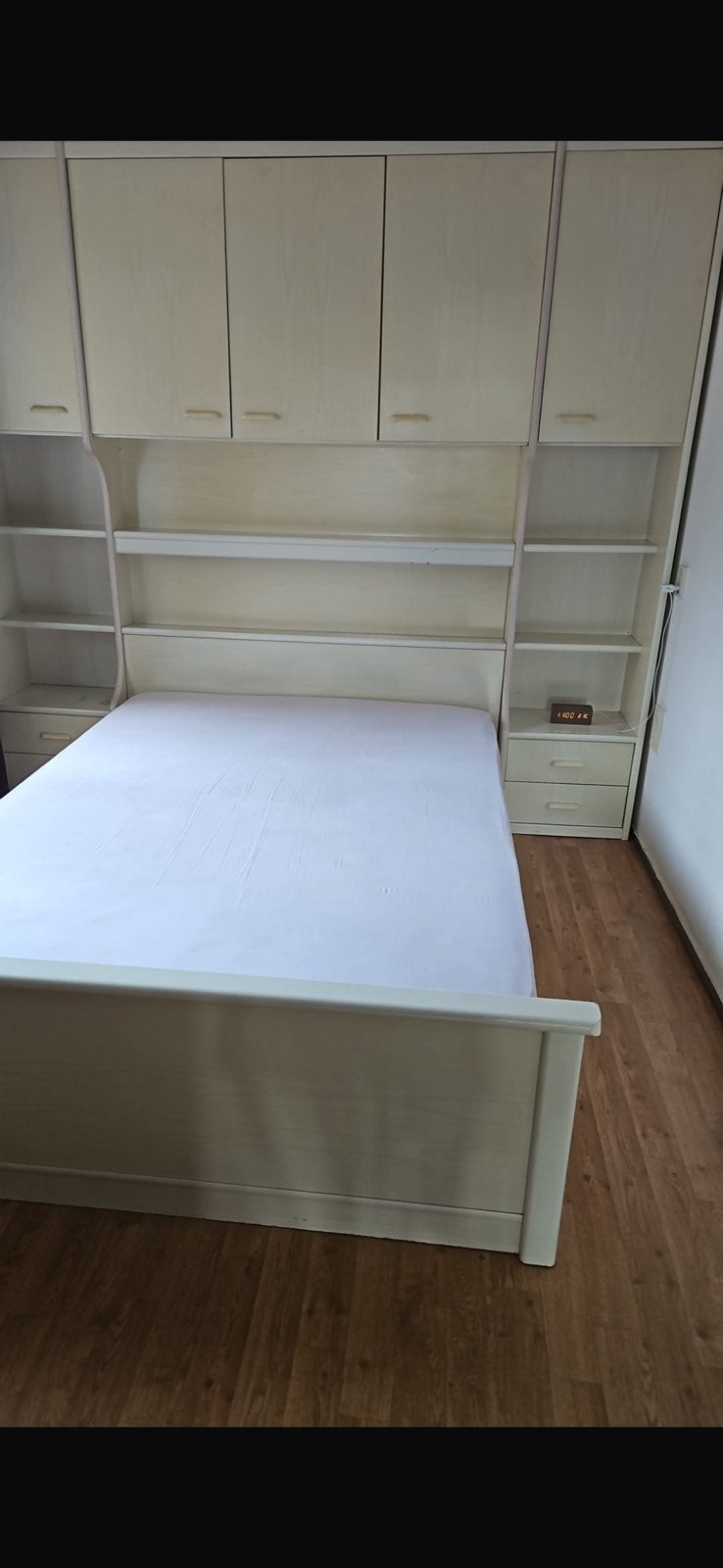 Gratis Tweepersoonsbed met opbergruimte en nachtkastjes, Ophalen, Gebruikt, Wit, 140 cm