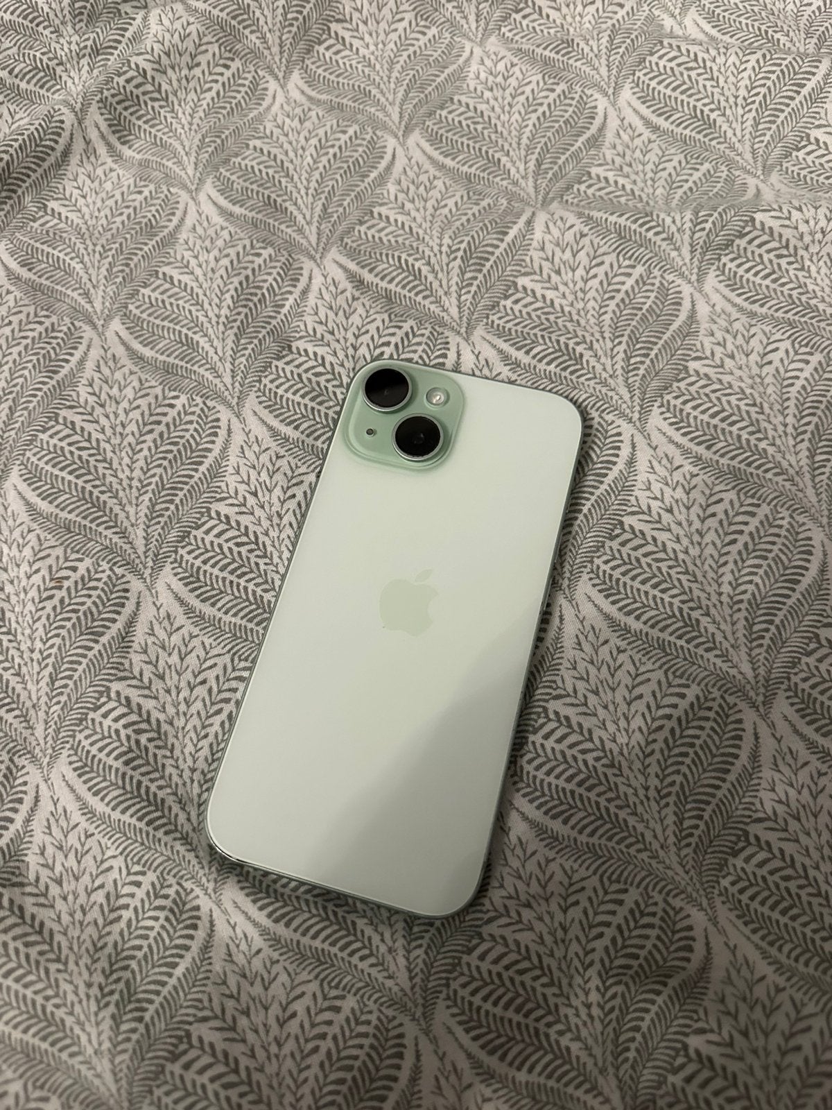 Iphone 15 - 5G - 256GB, Telecommunicatie, Mobiele telefoons | Apple iPhone, Zo goed als nieuw, Groen, Ophalen, 256 GB