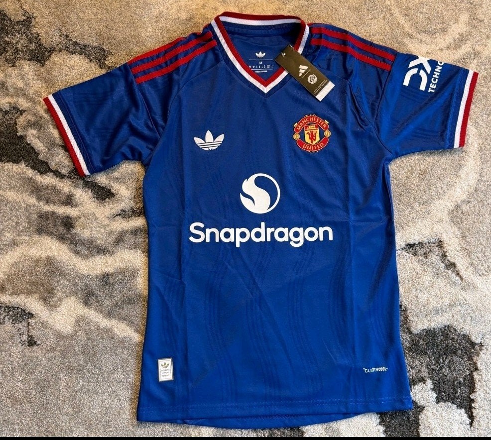 Manchester United Voetbal Uitshirt Origineel Nieuw 2026, Envoi