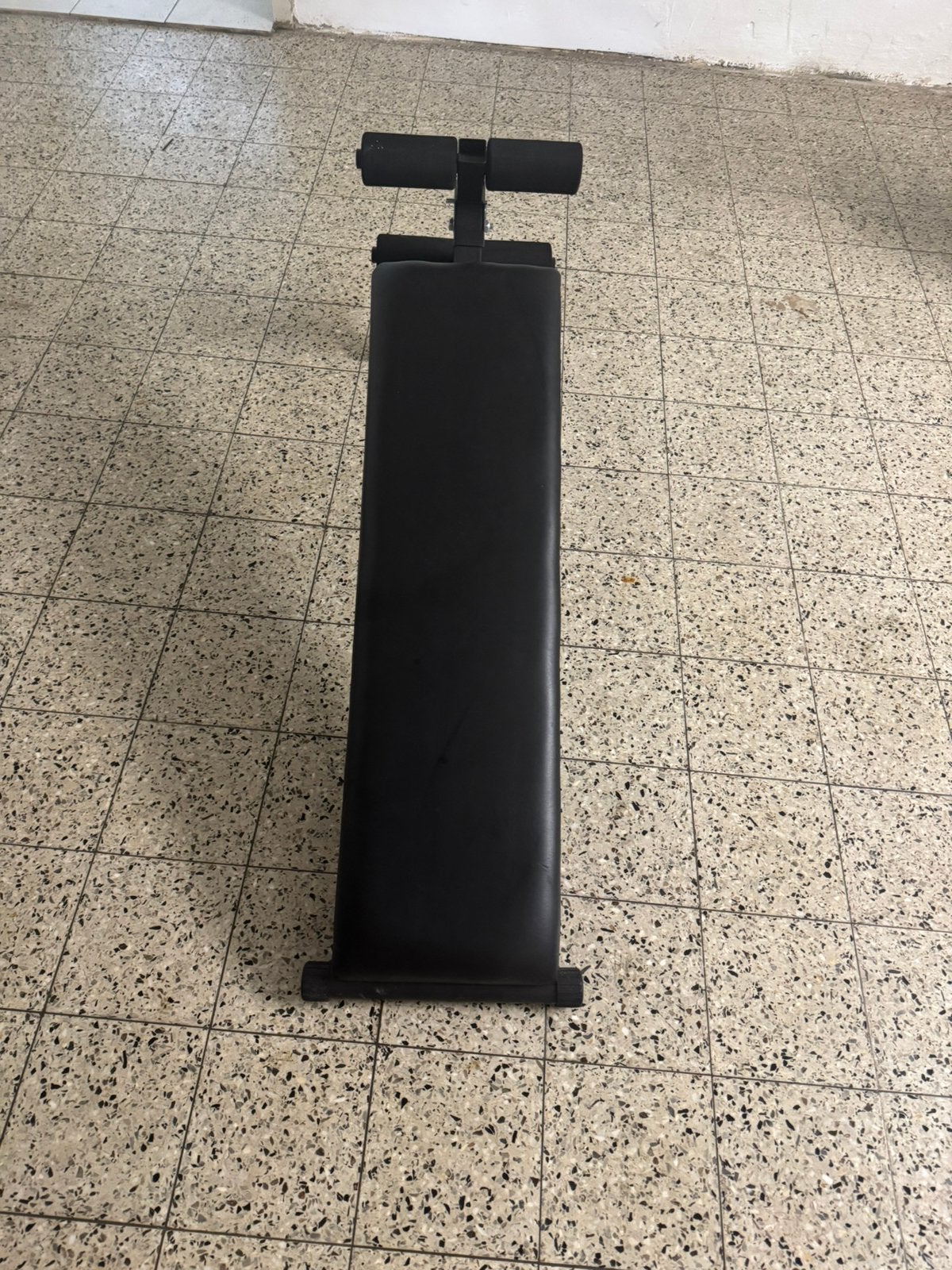 Buikspierbank / Sit-up bankje, Sport en Fitness, Fitnessmaterialen, Zo goed als nieuw, Ophalen