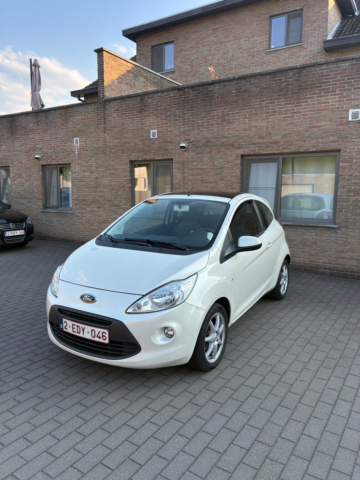 Ford Ka 1.2 benzine — PANORAMA – Bouwjaar 2013 – 118.000 km, Auto's, Ford, 4 zetels, Stof, Euro 6, 4 cilinders