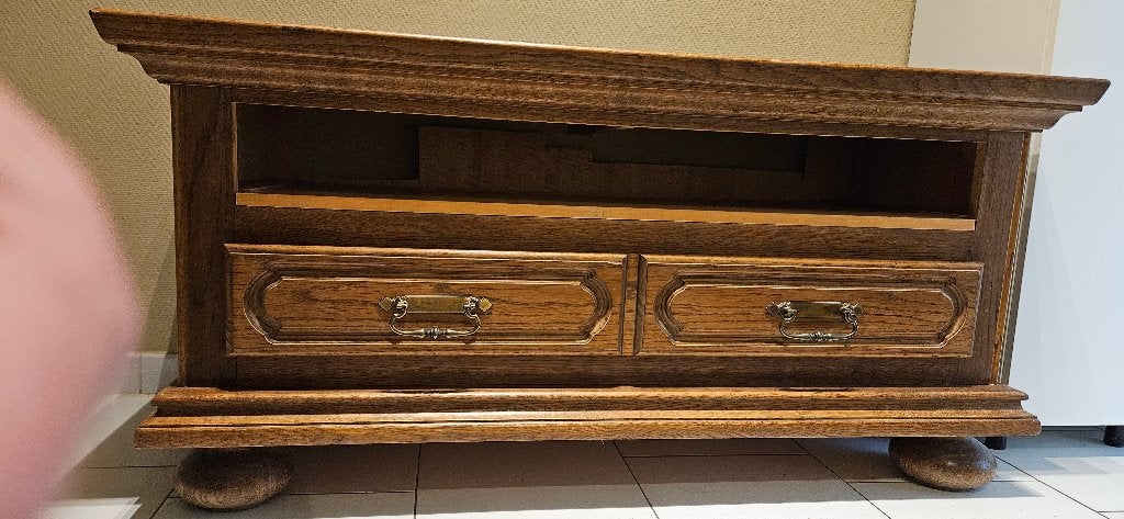 Gratis TV-Meubel. Zwaar massief hout. B=132;D=53,5;H=64, Klassiek, Moins de 100 cm, 100 à 150 cm, Enlèvement