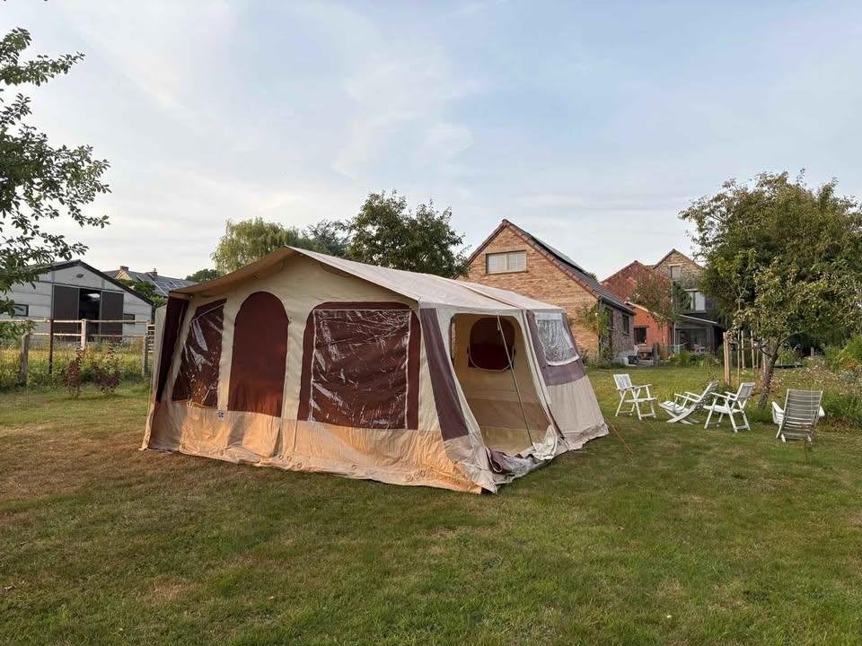 camping-car, Caravanes & Camping, Jusqu'à 4, Présent, Beige, Enlèvement