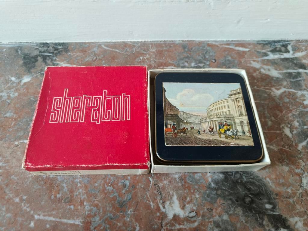 Onderleggers Sheraton 'London 19th century', Antiek en Kunst, Ophalen