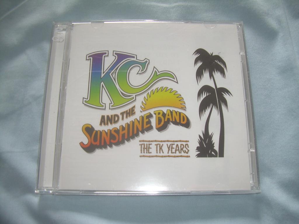 2 CD S - KC AND THE SUNSHINE BAND, Cd's en Dvd's, Cd's | Dance en House, Ophalen of Verzenden, Zo goed als nieuw, Disco