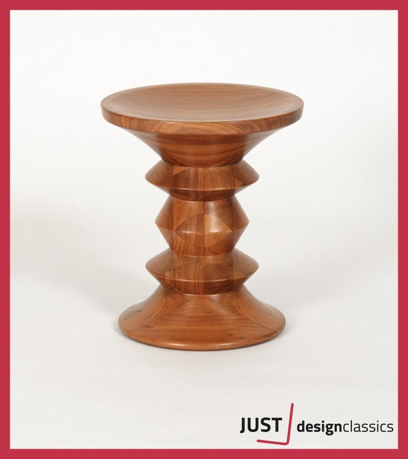 Vitra  Eames Stool Model A Massief Notenhout, Ophalen, Zo goed als nieuw, Hout