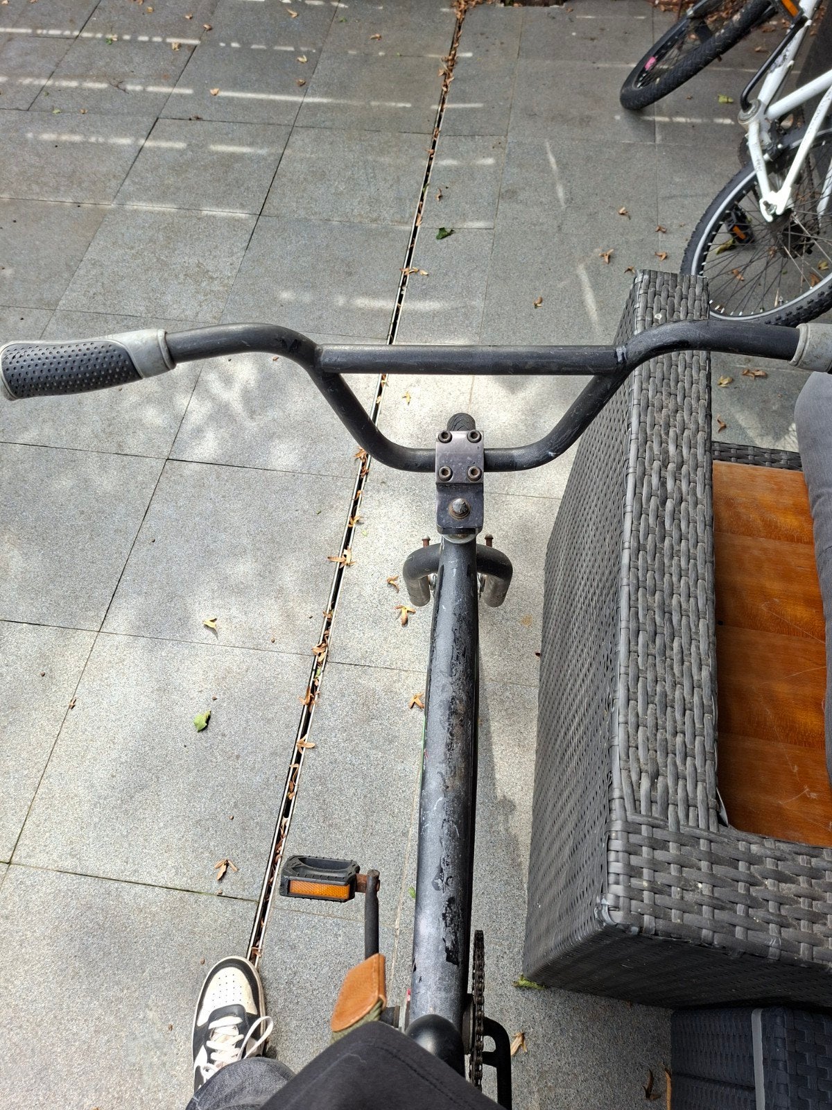 zwarte bmx voor kinderen, Ophalen