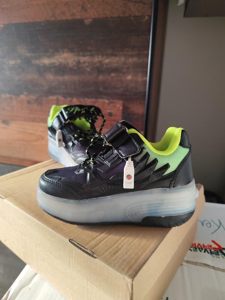 Sportschoenen maat 27, Vêtements | Hommes, Chaussures, Enlèvement, Chaussures de sport