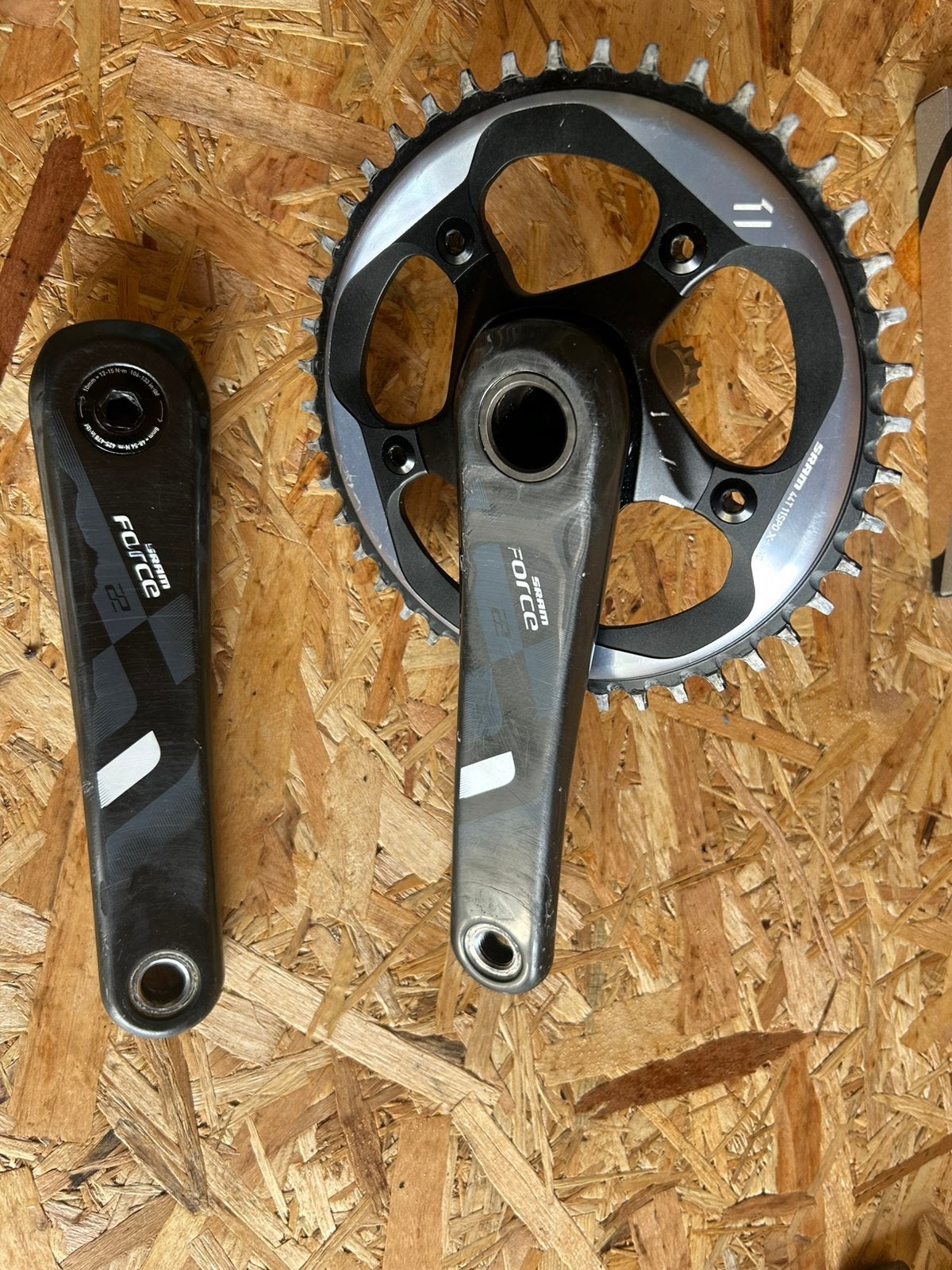 Sram force Crank met kettingblad 172,5, Vélos & Vélomoteurs, Vélos Pièces, Enlèvement ou Envoi, Comme neuf