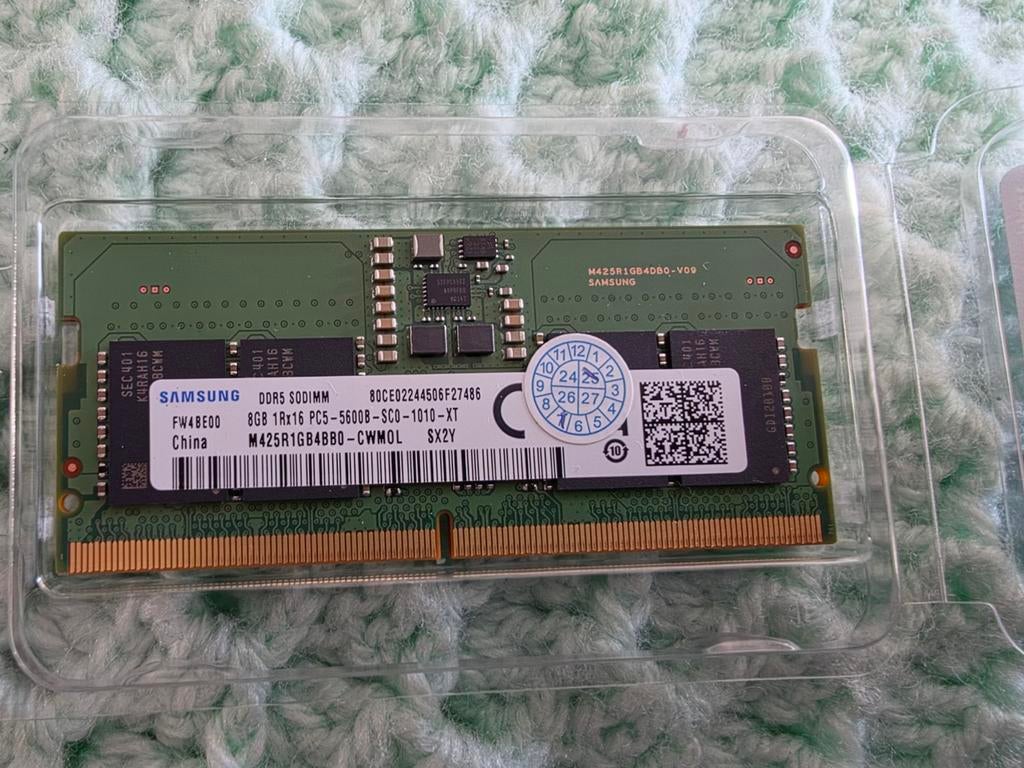 Gloednieuw Samsung Sodimm 8GB PC5 5600 ram latje, Computers en Software, Ophalen of Verzenden
