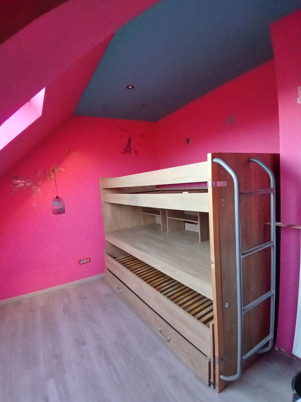Stapelbed + bureau + kastruimte, Enfants & Bébés, Enlèvement, Comme neuf, Lits superposés
