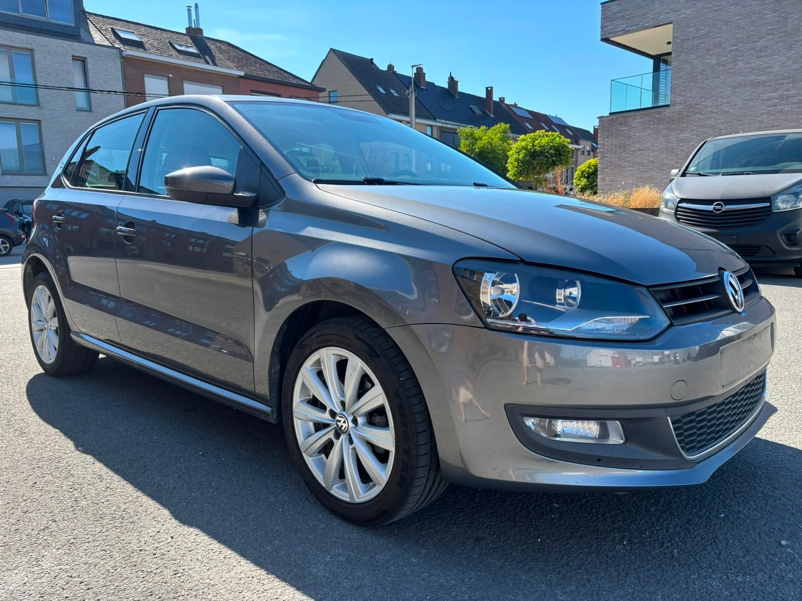 VOLKSWAGEN POLO 1.4I AUTOMATIQUE, Auto's, Euro 5, Stof, 4 cilinders, Bedrijf