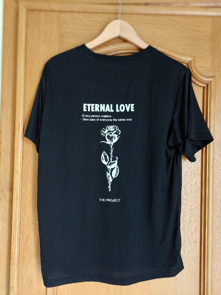 TS noir (motif sur derrière) Taille M - Neuf!, Kleding | Heren, T-shirts, Ophalen, Shein, Maat 48/50 (M), Zwart