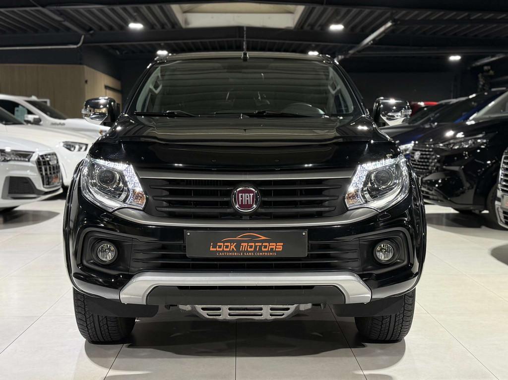 Fiat Fullback 2.4 D 4WD LX S AUTOMATIQUE GPS CAMERA CUIR FUL, Cuir, 2442 cm³, Entreprise, Boîte manuelle