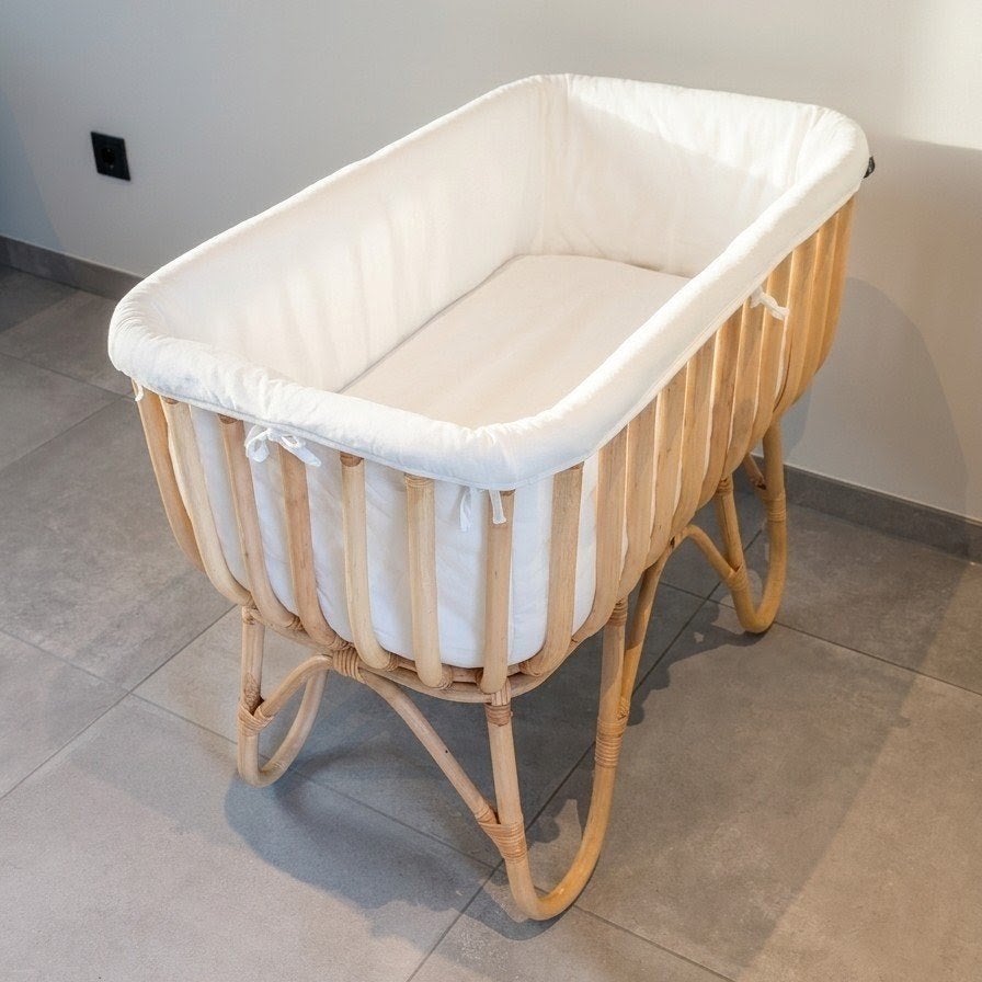 Rotan wieg - babywiegje - babybed, Kinderen en Baby's, Ophalen, Wieg
