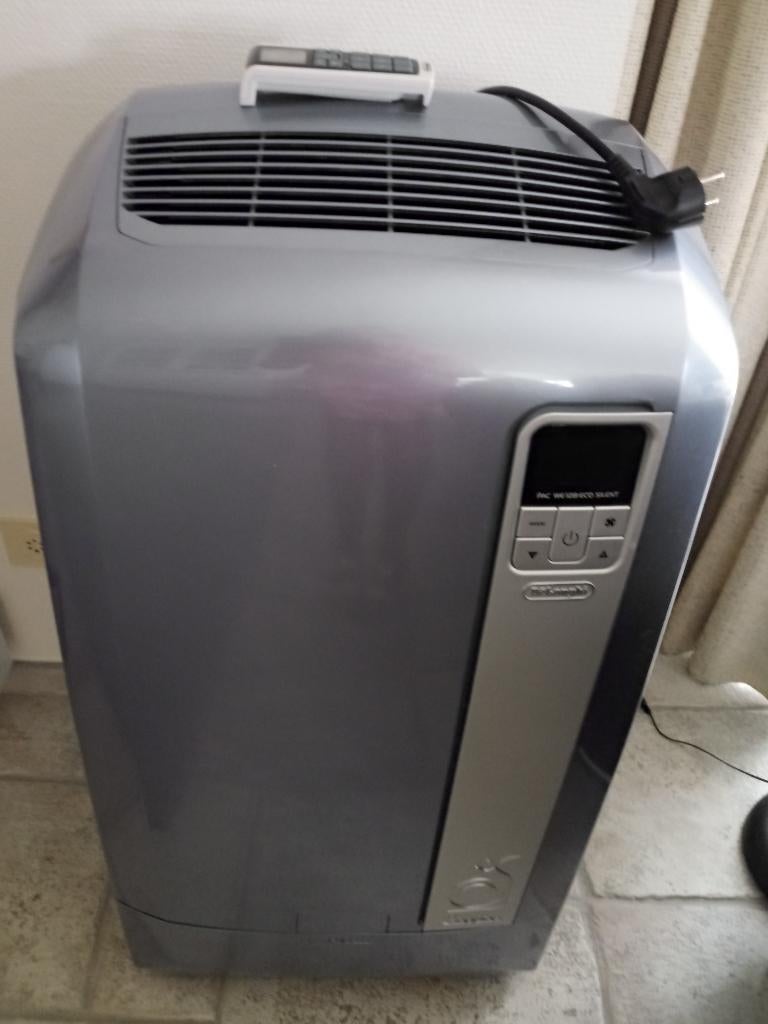 Climatiseur De Longhi sur roues, Electroménager, Climatiseurs, Comme neuf, Climatiseur mobile, 100 m³ ou plus grand, 3 vitesses ou plus