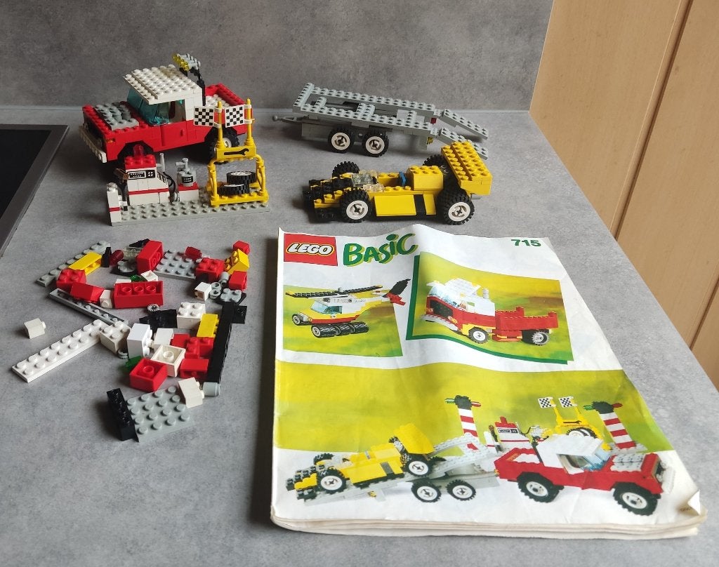 lego system 715 basic building set, Kinderen en Baby's, Speelgoed | Duplo en Lego, Gebruikt, Lego, Ophalen of Verzenden, Compleet