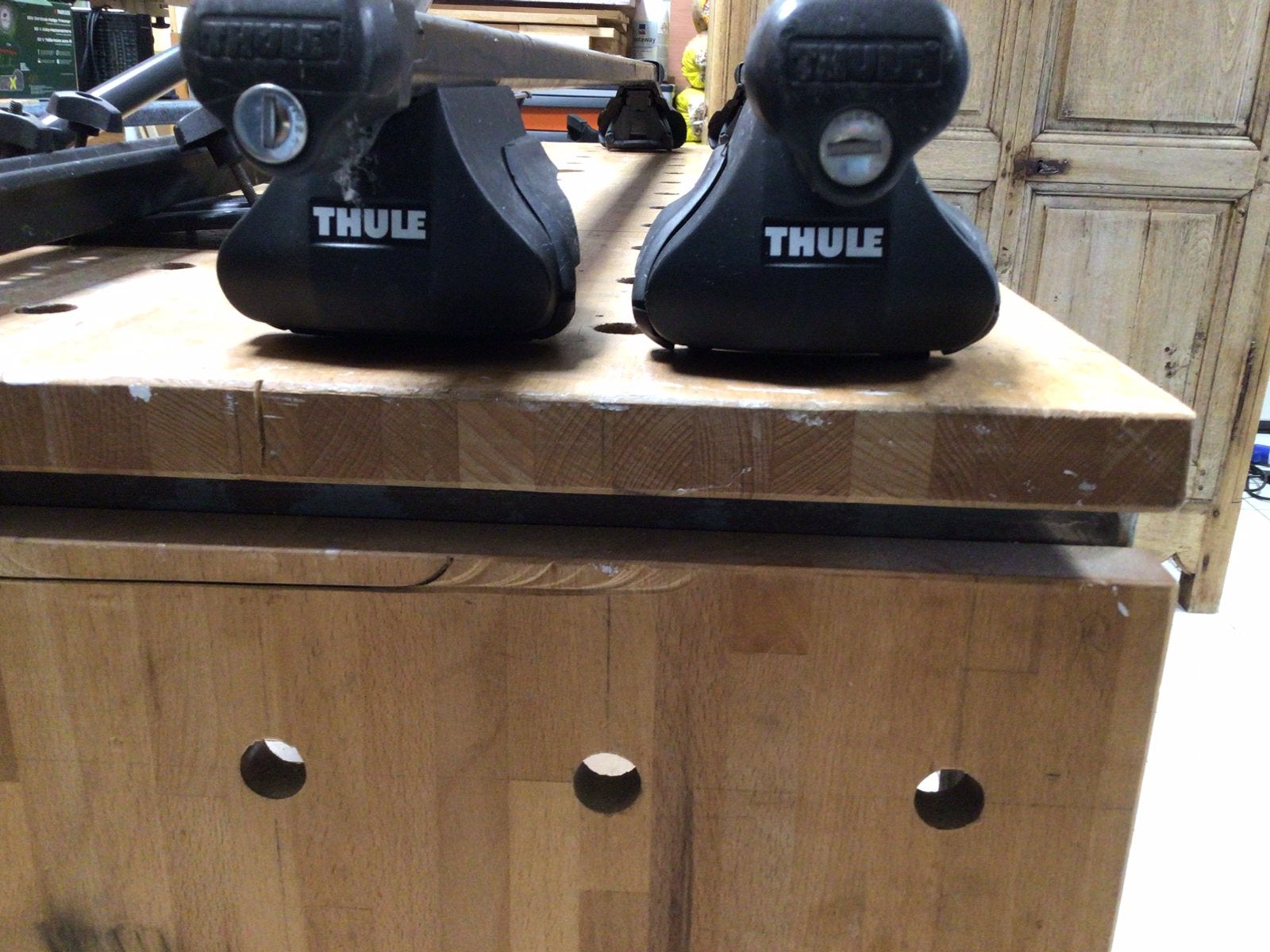 Barre de toit thule + porte vélo., Enlèvement, Utilisé