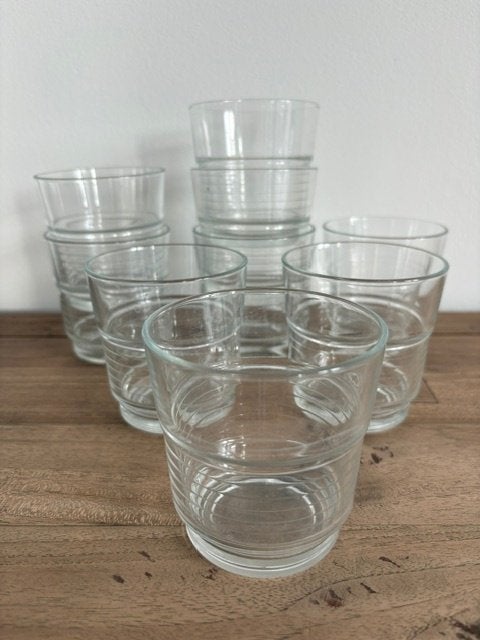 9 verres à eau, Enlèvement ou Envoi, Comme neuf, Verre, Verre ou Verres