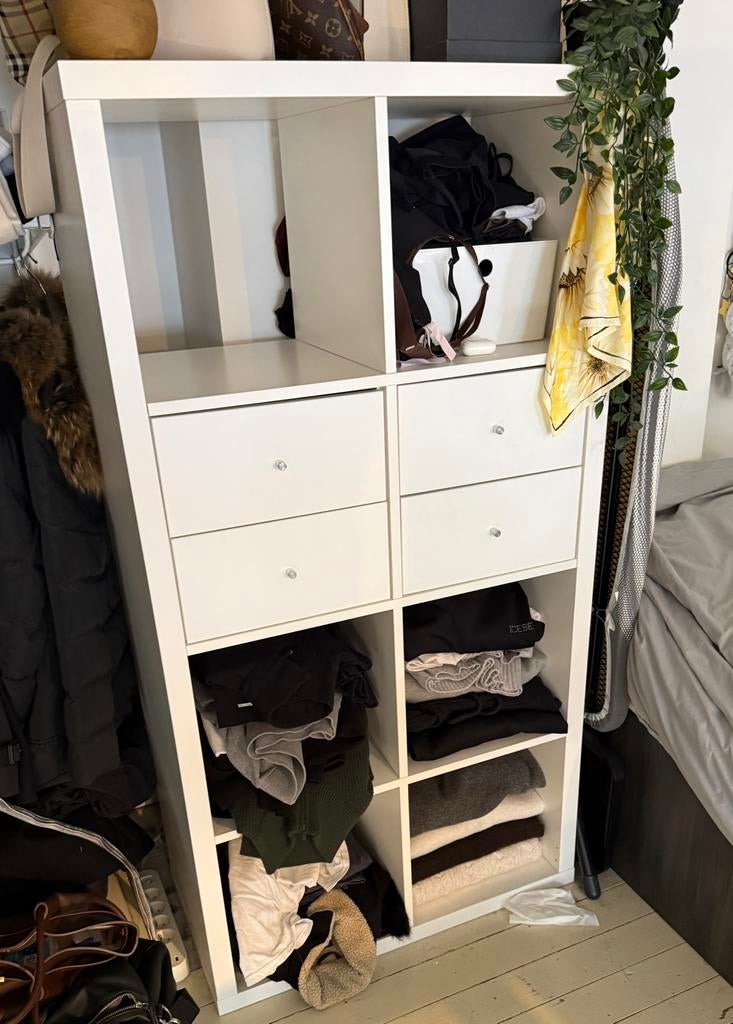 IKEA Kallax open kast — Wit | 8 vakken + ladeninzetten, Ophalen, Met deur(en), 100 tot 150 cm, Zo goed als nieuw