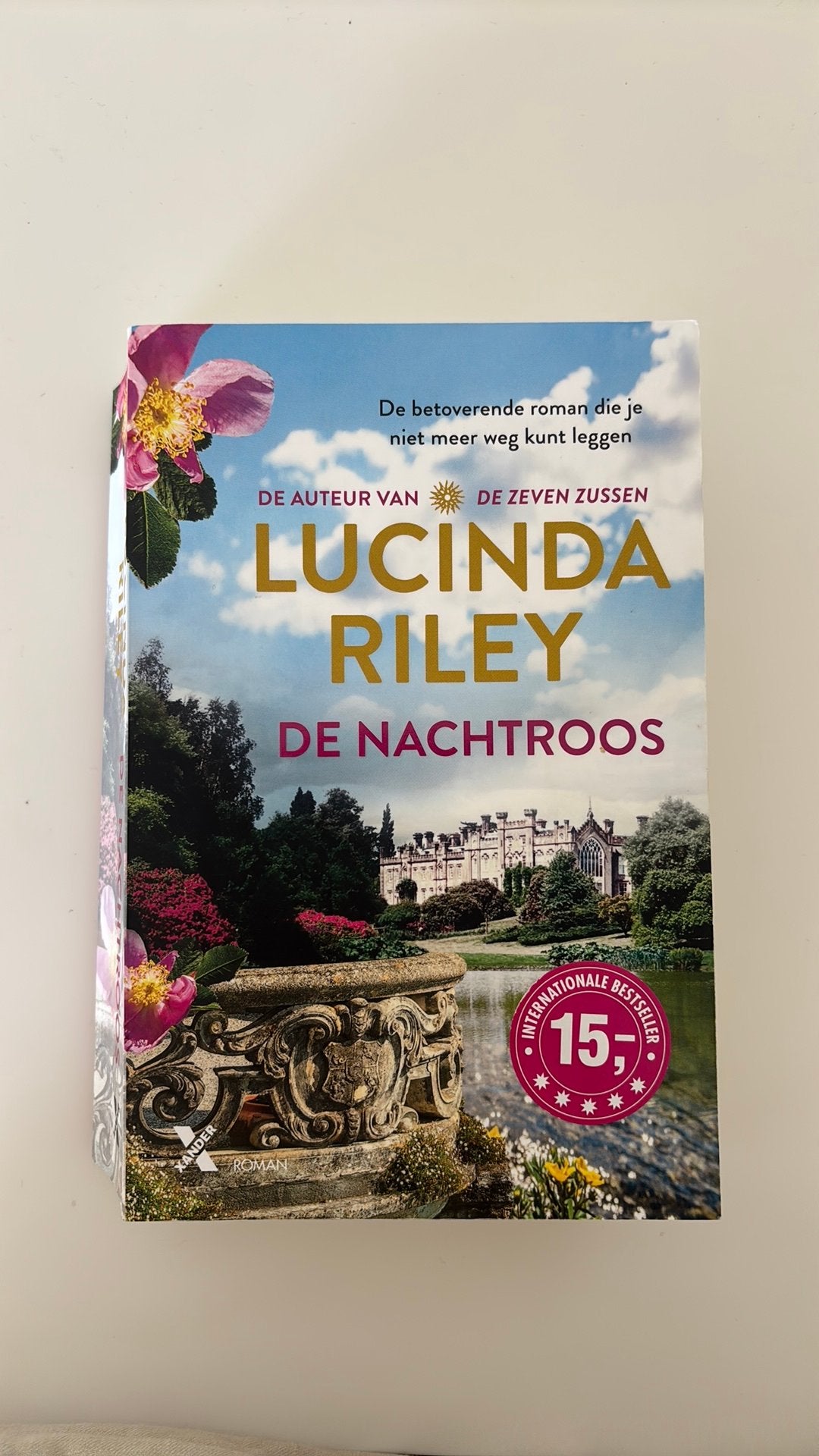 Lucinda Riley - De nachtroos, Ophalen of Verzenden, Lucinda Riley, Amerika