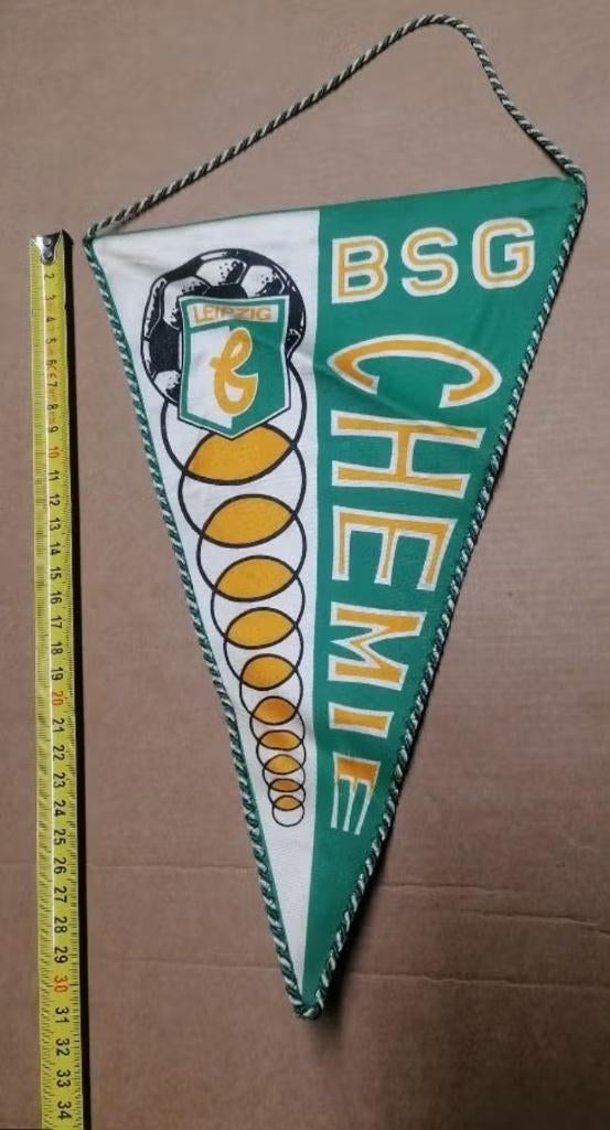 Fanion football BSG Chemie Leipzig, Envoi, Comme neuf, Fanion ou Écharpe