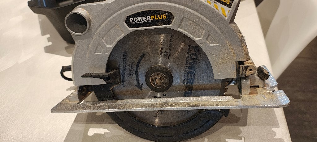 Powerplus cirkelzaag, Ophalen, Cirkelzaag