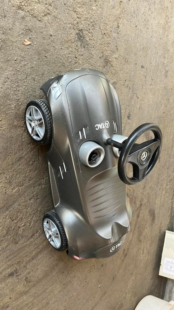 Voiture de course officielle Mercedes SLS AMG, Enfants & Bébés, Jouets | Extérieur | Véhicules & Draisiennes, Enlèvement, Comme neuf