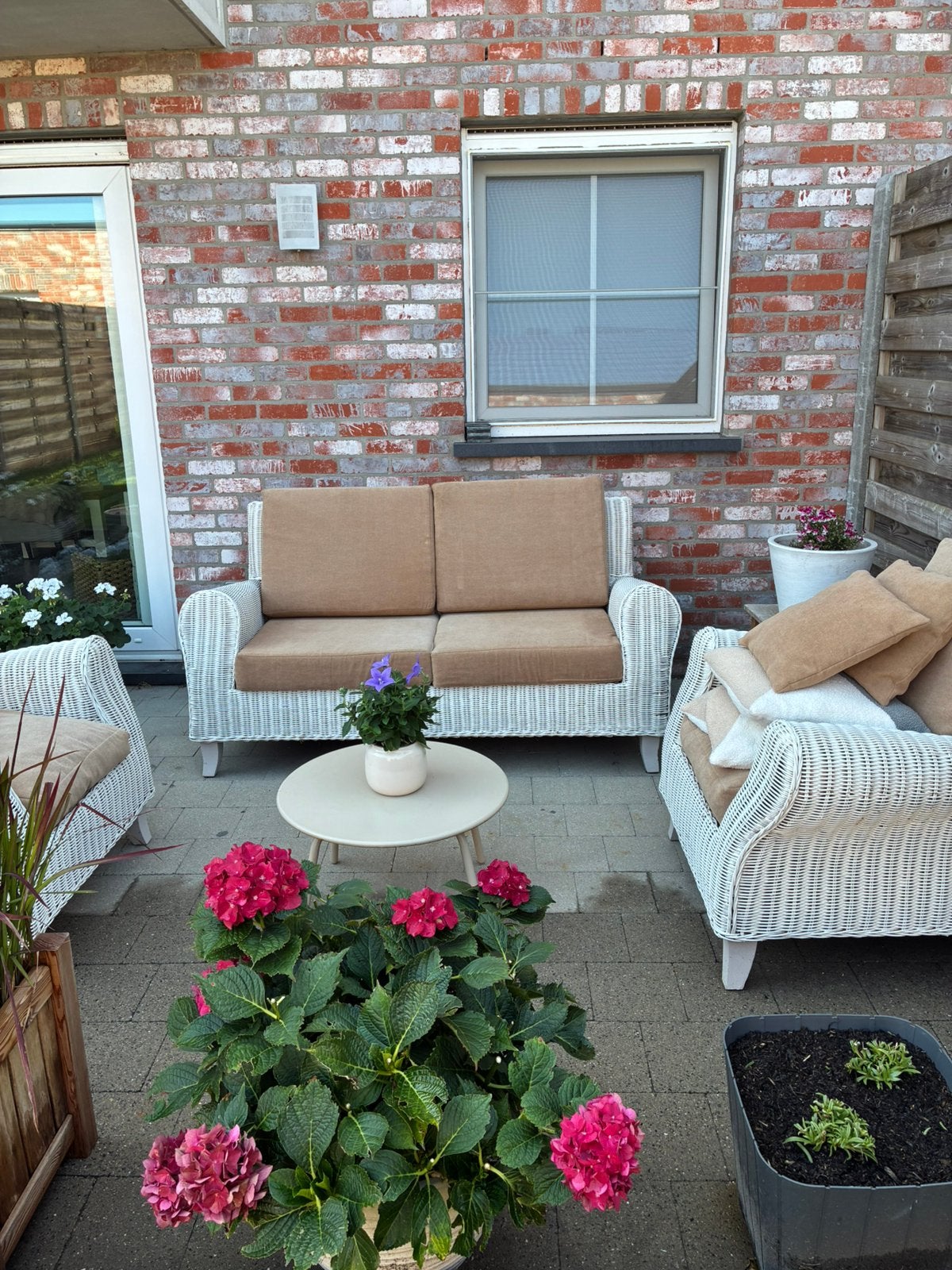 mooi rotan lounge landelijk mee kussen en tafeltje, Tuin en Terras, Ophalen, Zo goed als nieuw, Rotan