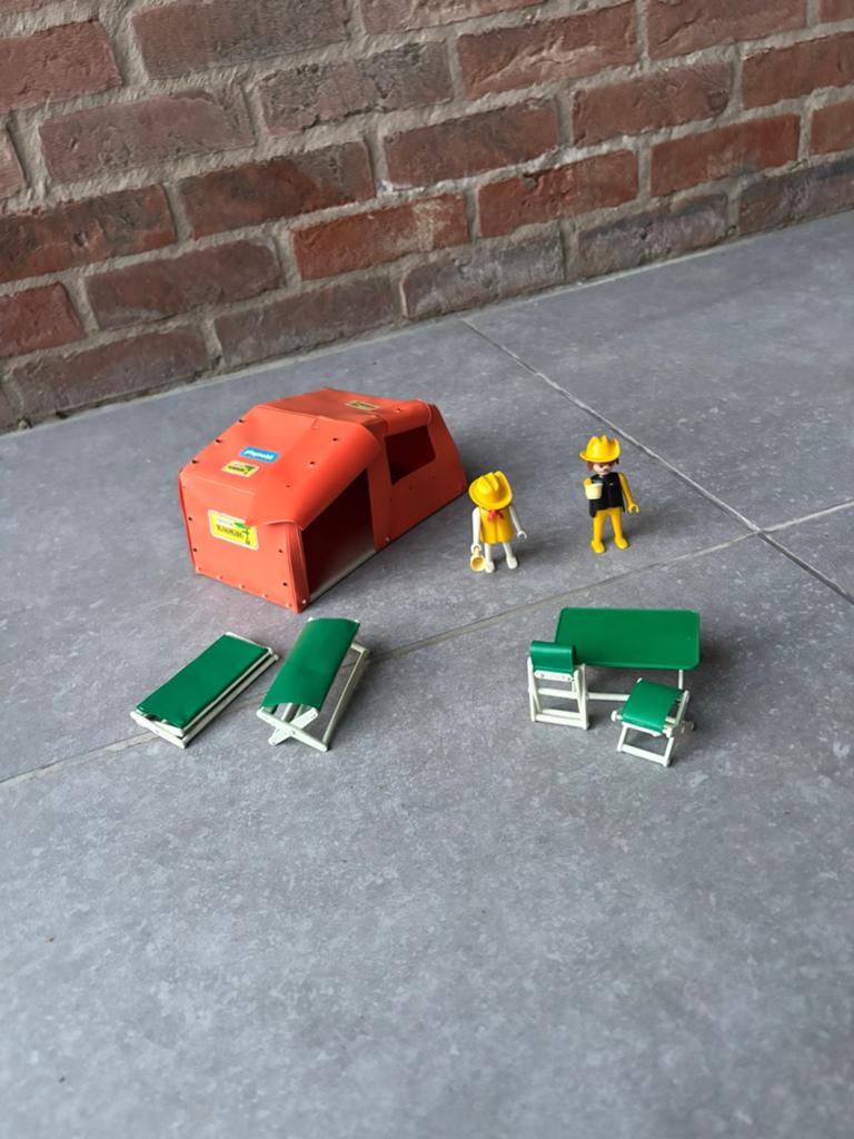 Playmobil kampeerset voledig, Ophalen, Zo goed als nieuw
